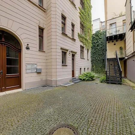 Appartamento Deluxe In Prime Location *